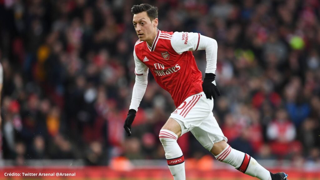 10-mesut-ozil