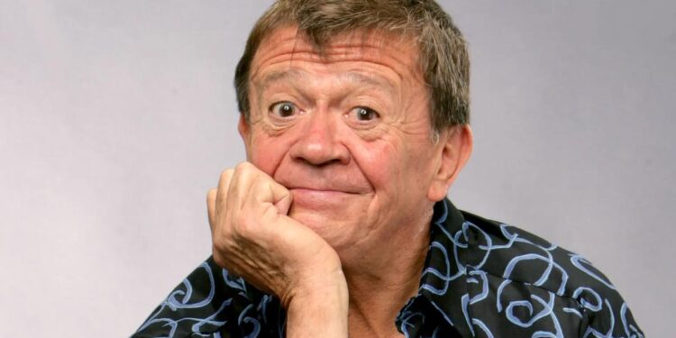 Chabelo-seria-dueno-de-funeraria-en-la-que-velaron-a-Rebecca-Jones-750x375