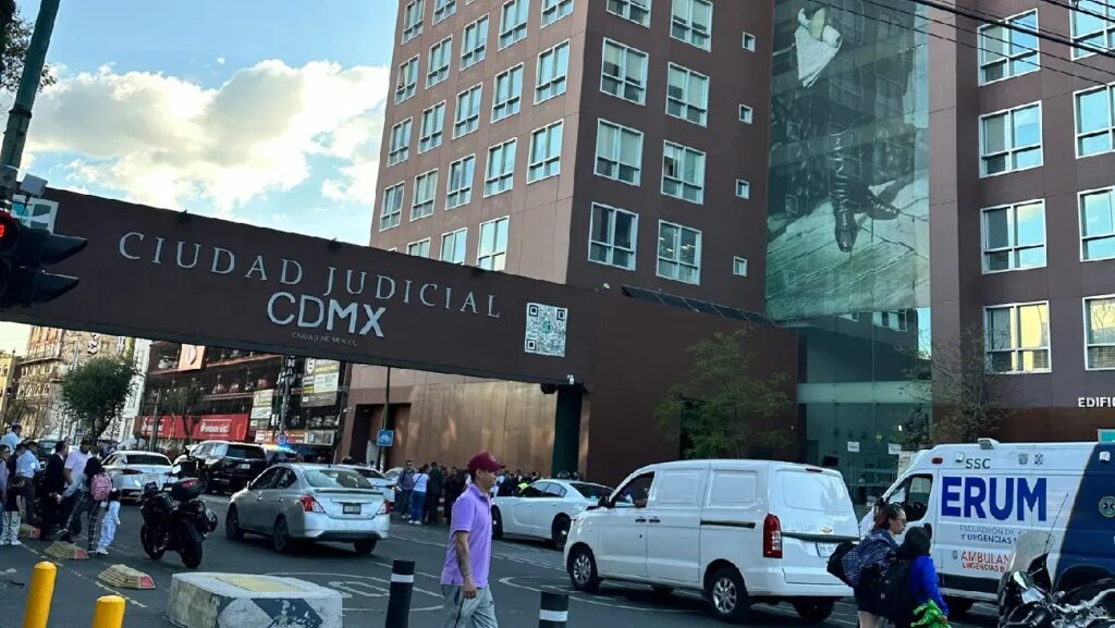 WhatsApp Image 2025-10-14 at 08.30.51