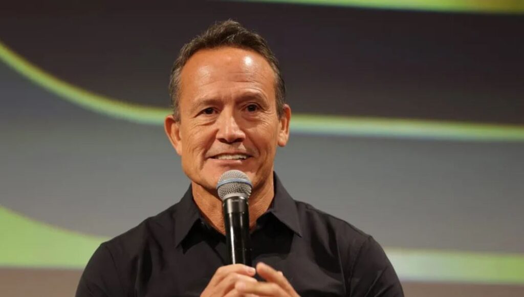 WhatsApp Image 2025-12-04 at 08.35.07