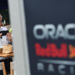 Helmut Marko, con un pie fuera de Red Bull