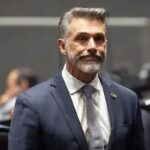 Morena abre procedimiento contra Sergio Mayer por participar en La Casa de los Famosos