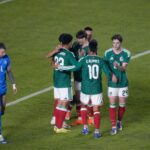 ¡Noche redonda! México golea a Islandia